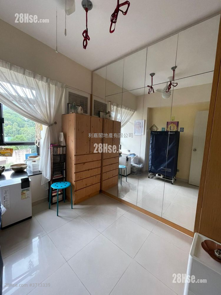 曉翠山莊 售盤 3 房 , 1 浴室 1,066 平方呎