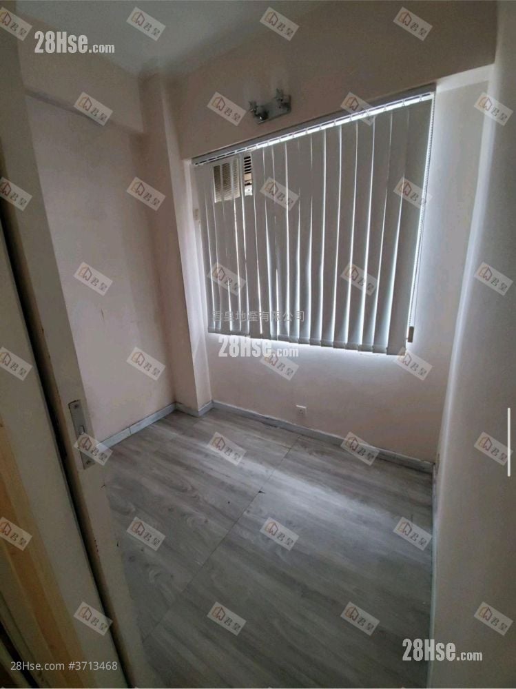 金都中心 售盤 3 房 , 1 浴室 301 平方呎