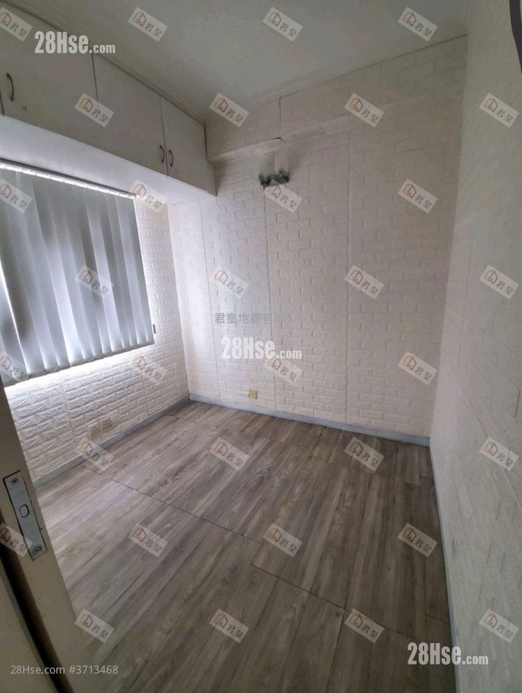 金都中心 售盤 3 房 , 1 浴室 301 平方呎