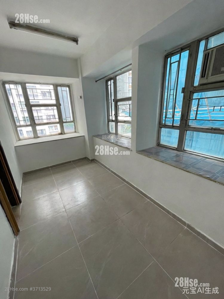 永寧大廈(順寧道) 售盤 2 房 , 1 浴室 239 平方呎