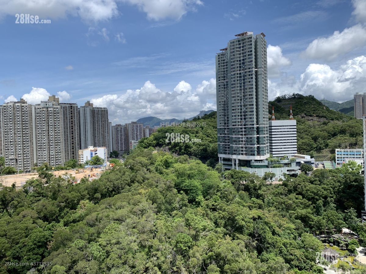Cheung Wo Court Sell 3 Bedrooms 568 ft²
