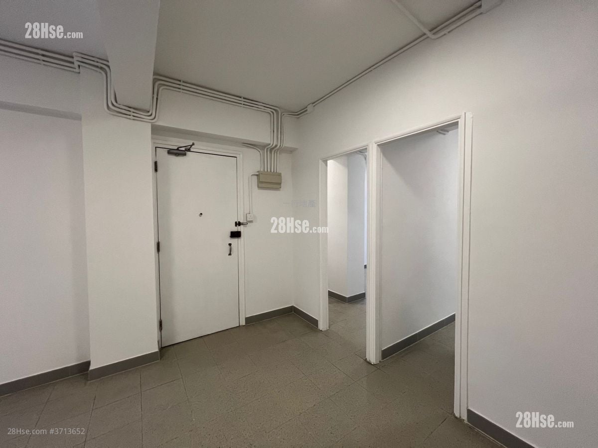 Chinese Mansion Sell 3 Bedrooms , 2 Bathrooms 657 ft²