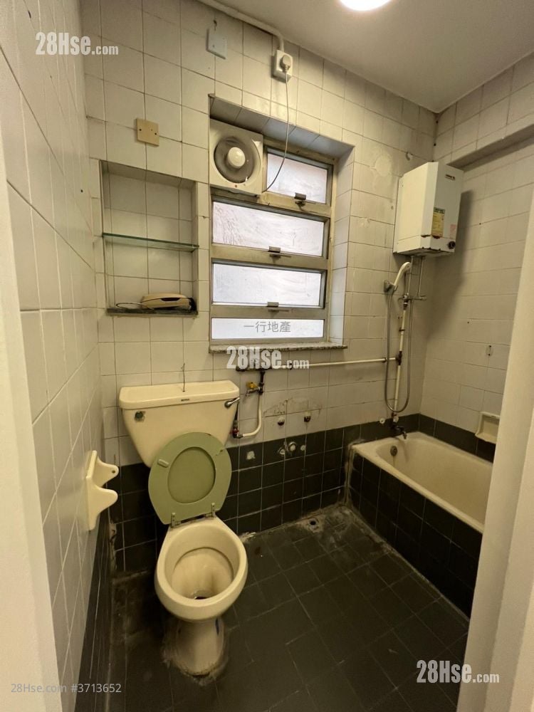 Chinese Mansion Sell 3 Bedrooms , 2 Bathrooms 657 ft²