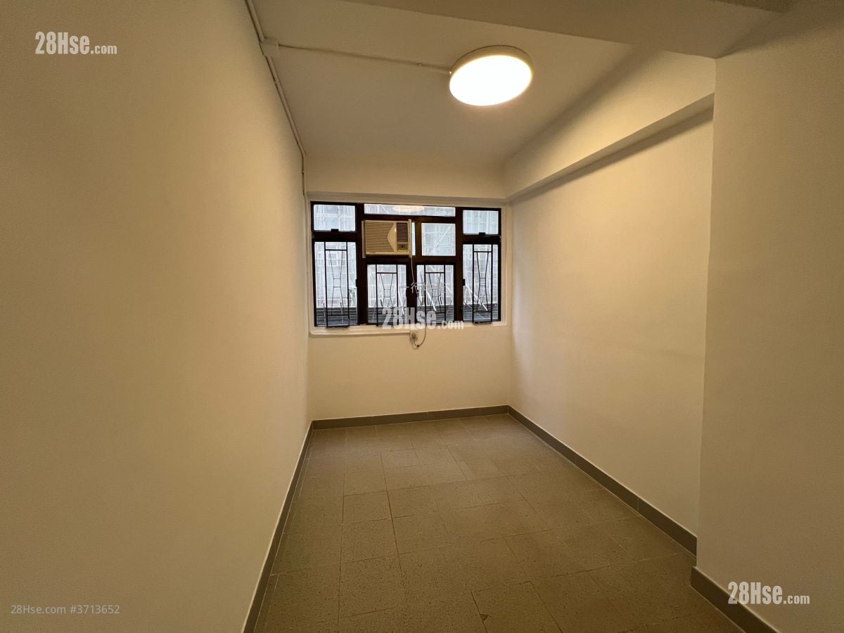 Chinese Mansion Sell 3 Bedrooms , 2 Bathrooms 657 ft²