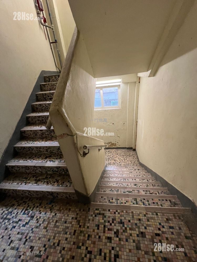 Chinese Mansion Sell 3 Bedrooms , 2 Bathrooms 657 ft²