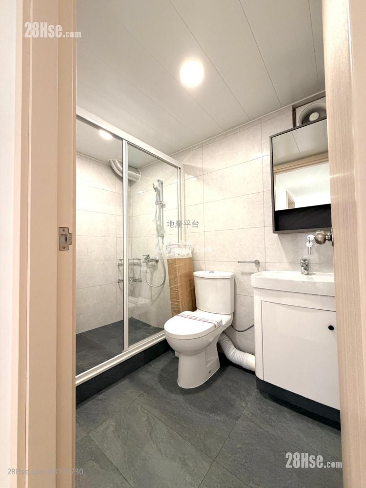 香港大厦 租盘 2 房 , 1 浴室 609 平方尺