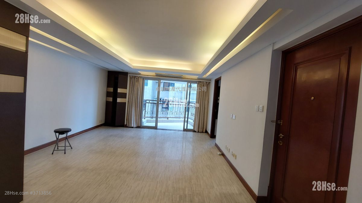 金龍閣 售盤 4 房 , 2 浴室 1,263 平方呎