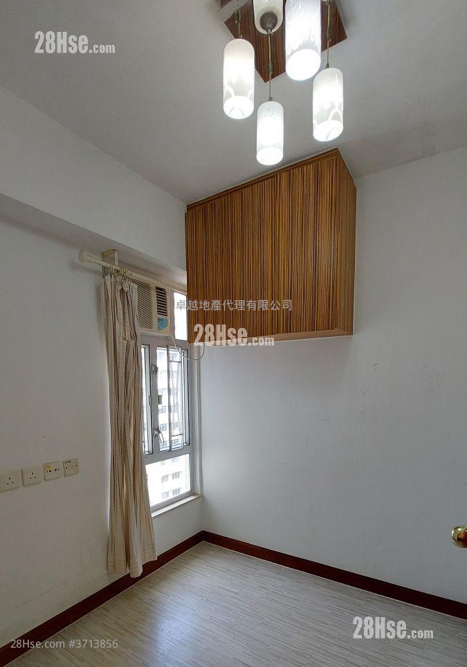 金龍閣 售盤 4 房 , 2 浴室 1,263 平方呎