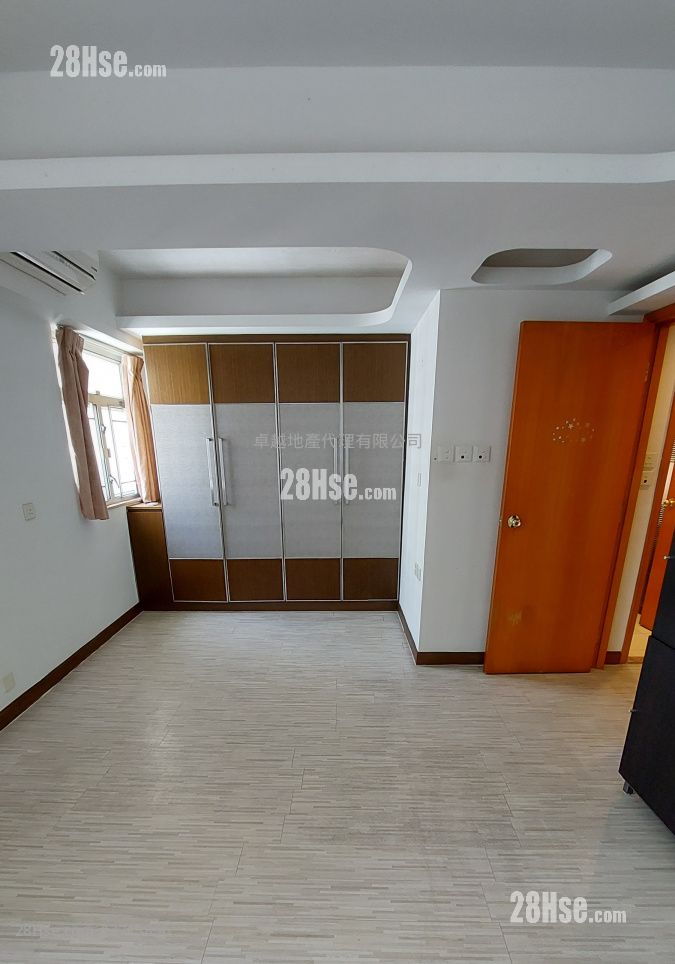 金龍閣 售盤 4 房 , 2 浴室 1,263 平方呎