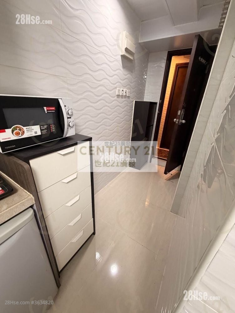 单幢楼房 租盘 开放式间隔 , 1 浴室 100 平方尺