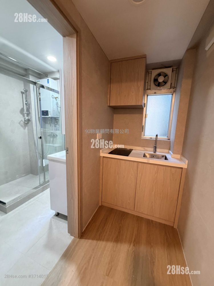 Kam Fai House Sell 343 ft²