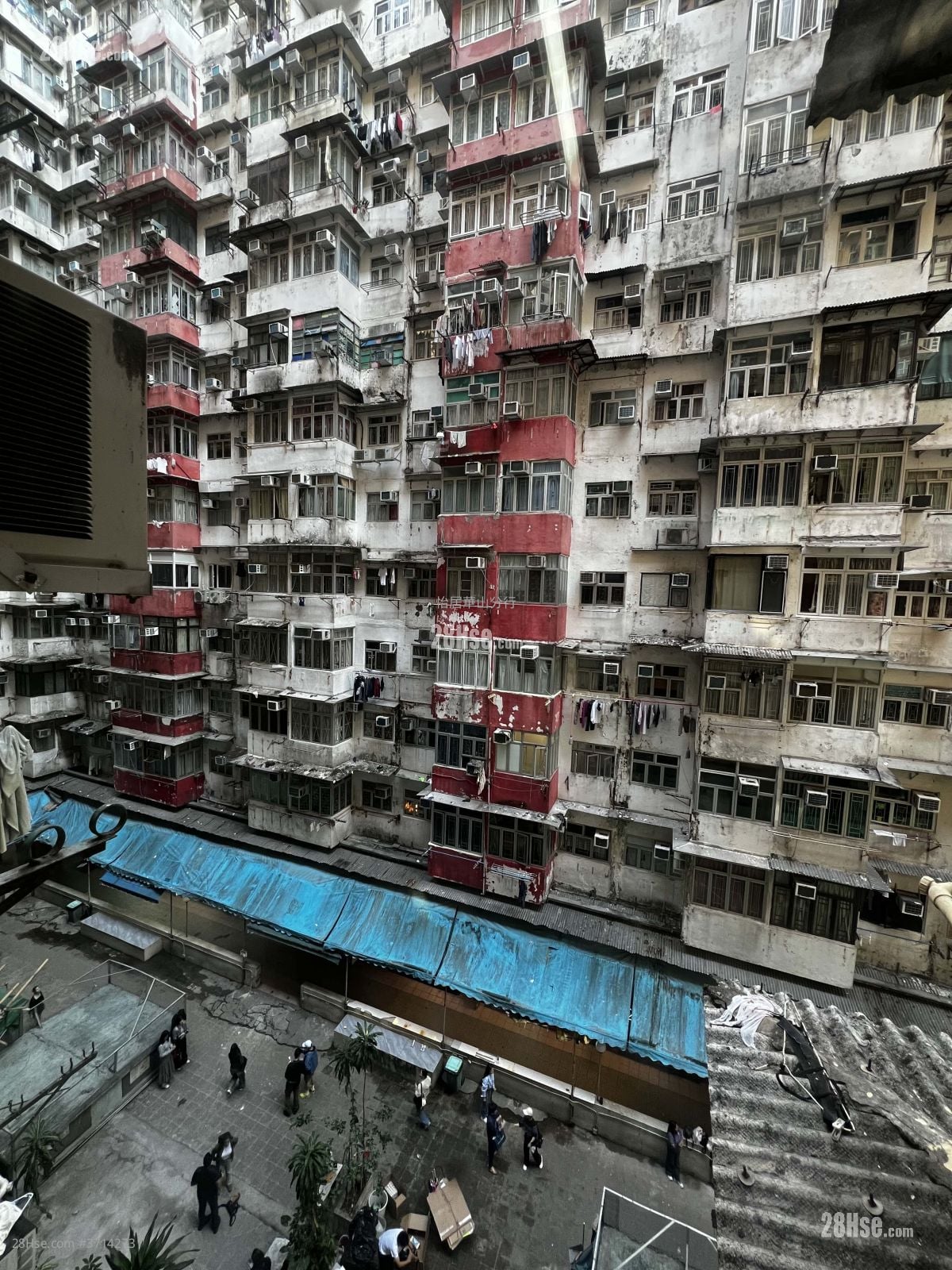 Yick Cheong Building Sell 2 Bedrooms , 1 Bathroom 328 ft²