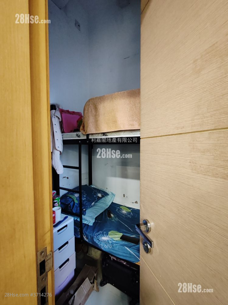 逸林首府 售盤 4 房 , 2 浴室 1,793 平方呎