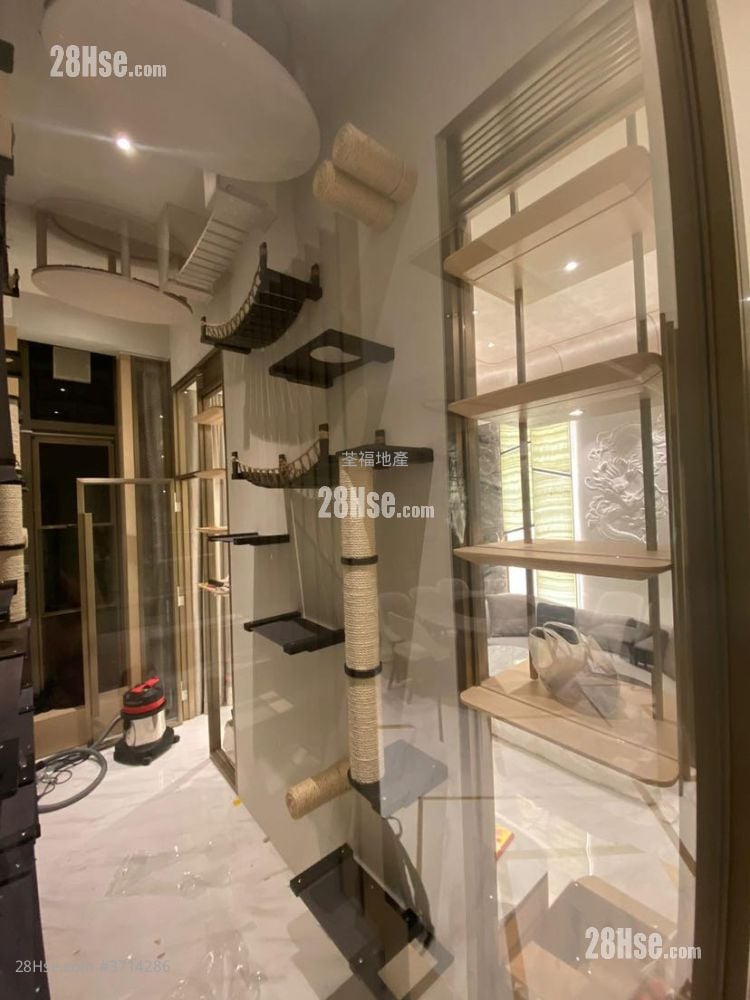 Napa Sell 4 Bedrooms , 4 Bathrooms 2,061 ft²