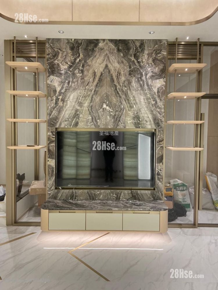 Napa Sell 4 Bedrooms , 4 Bathrooms 2,061 ft²