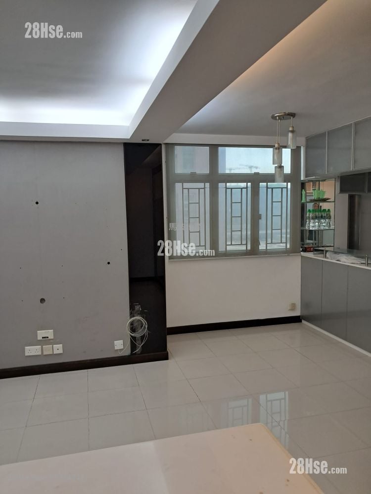 德福花园 租盘 2 房 , 1 浴室 538 平方尺