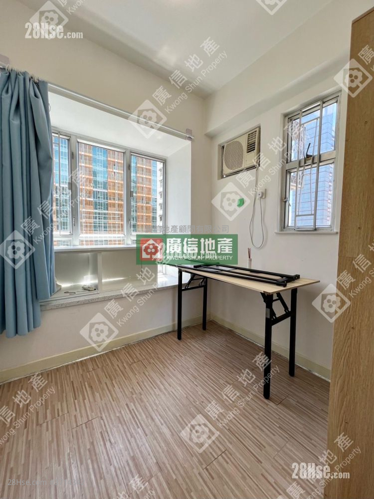 順明大廈 售盤 2 房 , 1 浴室 230 平方呎