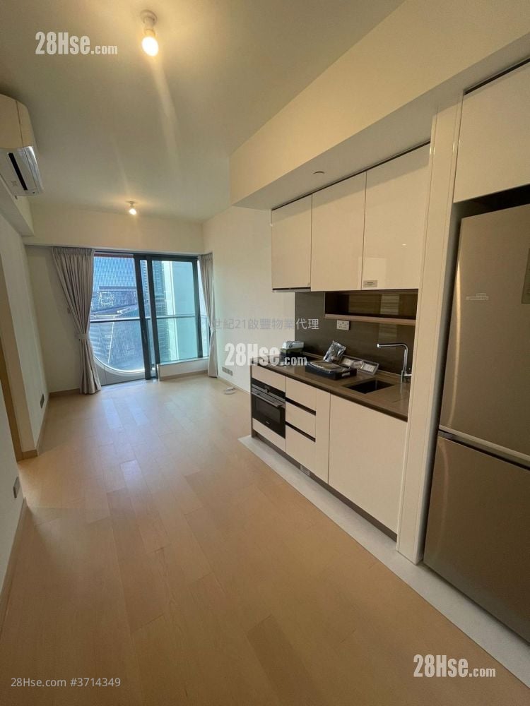 K. Summit Rental 2 Bedrooms , 1 Bathroom 460 ft²