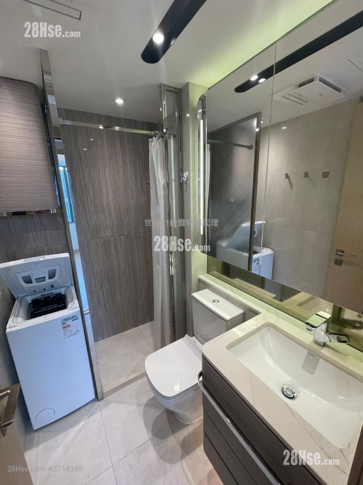 K. Summit Rental 2 Bedrooms , 1 Bathroom 460 ft²