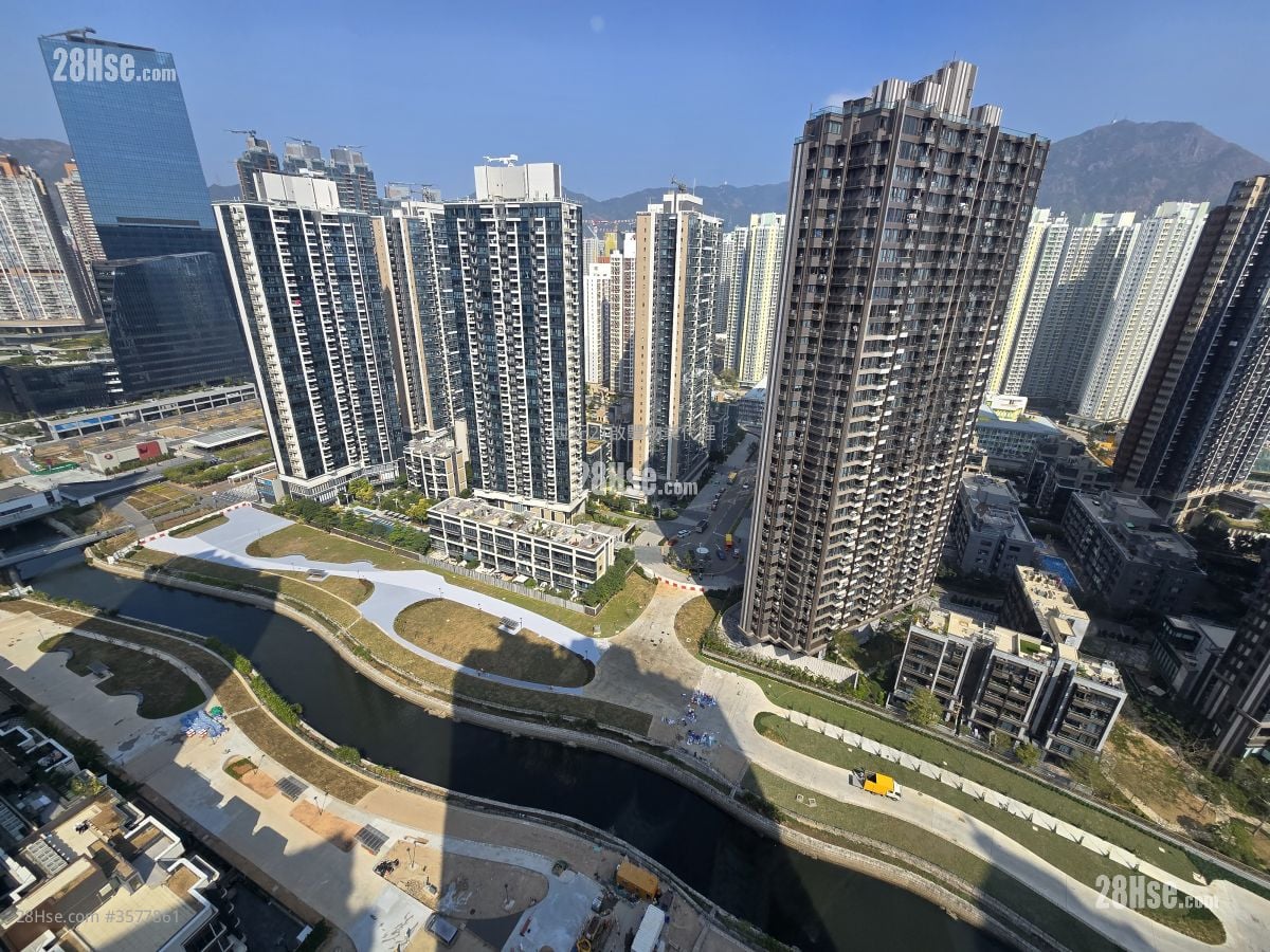 Monaco Rental 3 Bedrooms , 2 Bathrooms 727 ft²