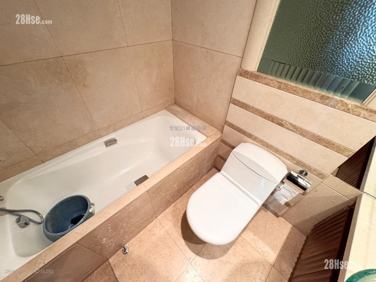 君临天下 售盘 3 房 , 2 浴室 755 平方尺