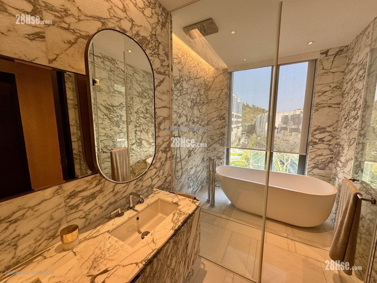 澐灃 售盤 5+ 房 2,305 平方呎