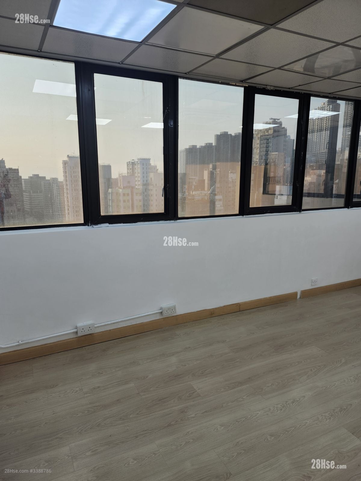 协群商业大厦 租盘