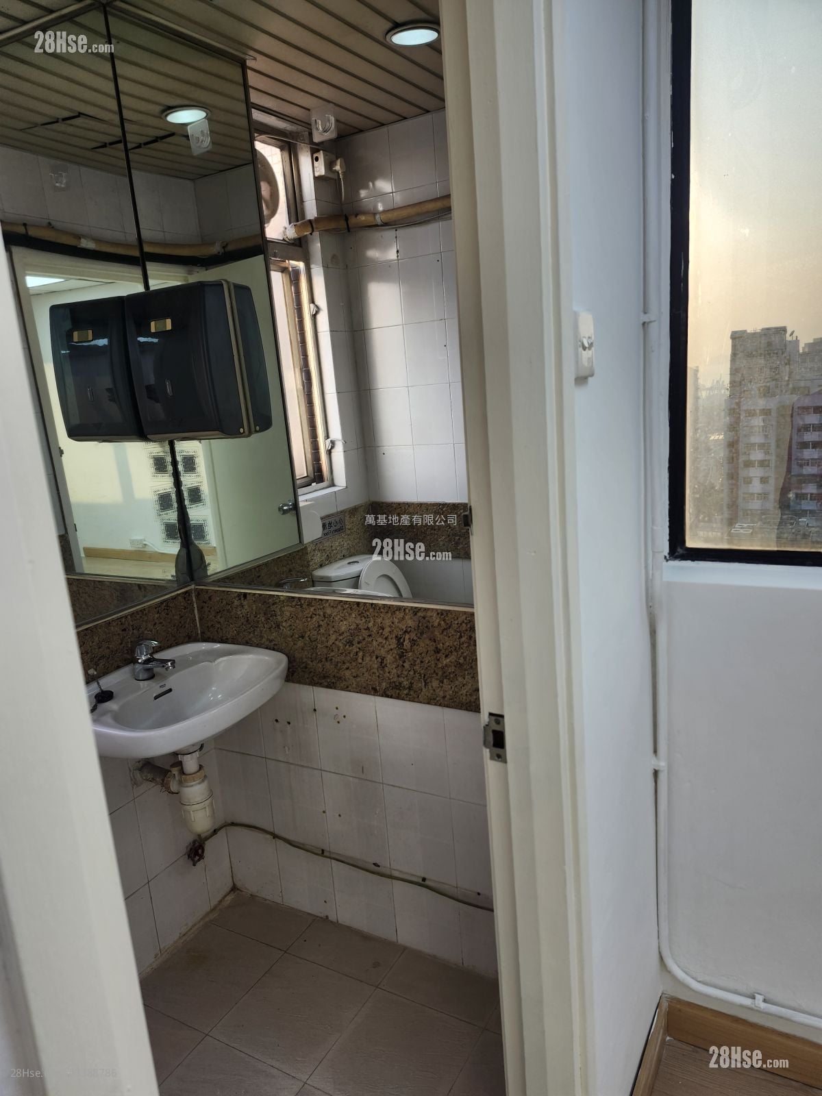 协群商业大厦 租盘