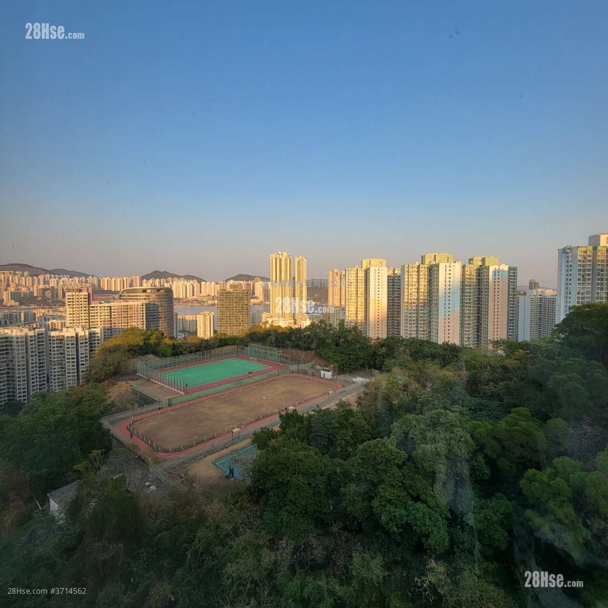 康怡花园 售盘 3 房 , 2 浴室 880 平方尺