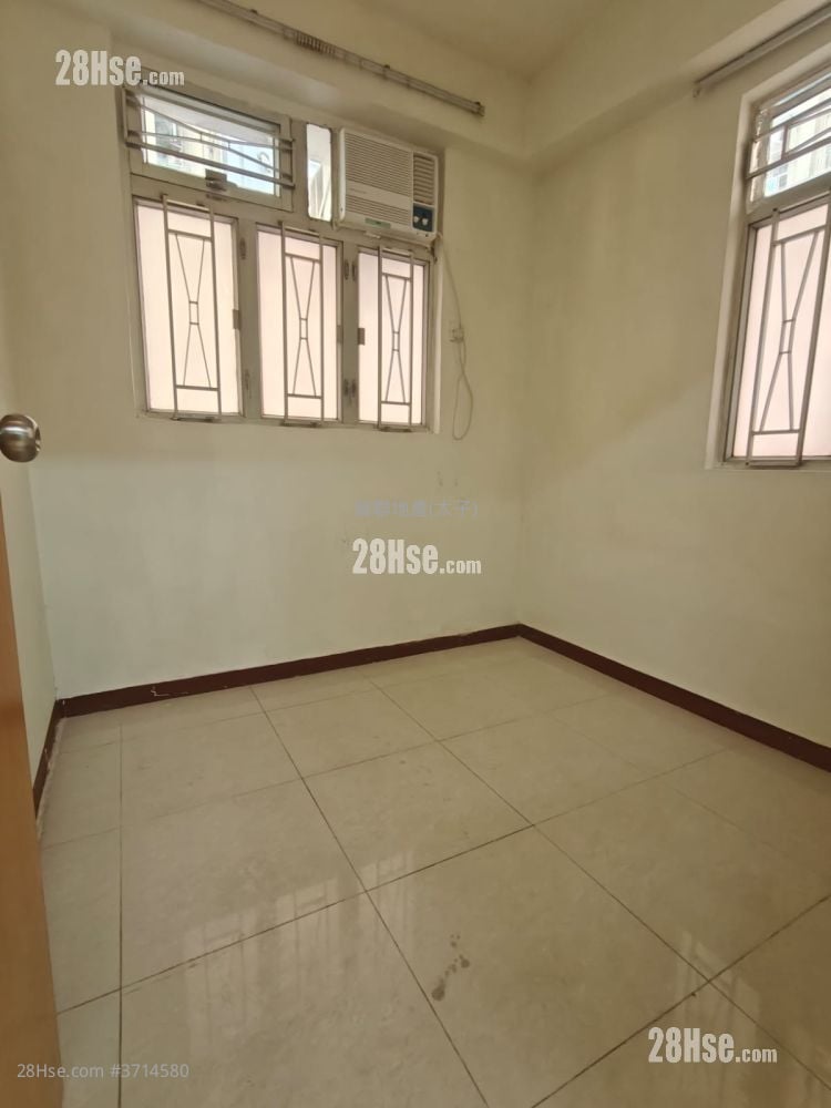 Diamond Building Sell 2 Bedrooms , 1 Bathroom 360 ft²