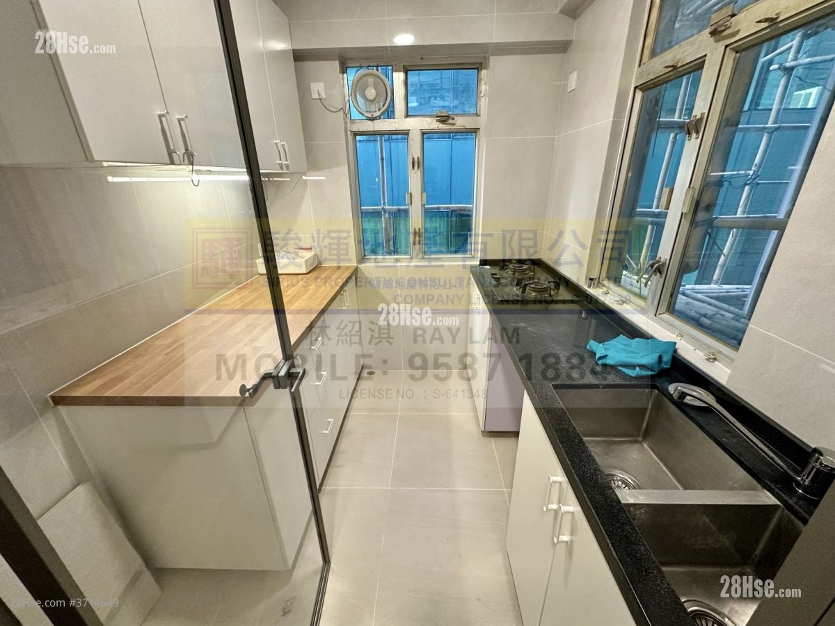 耀基大樓 租盤 3 房 , 2 浴室 700 平方呎