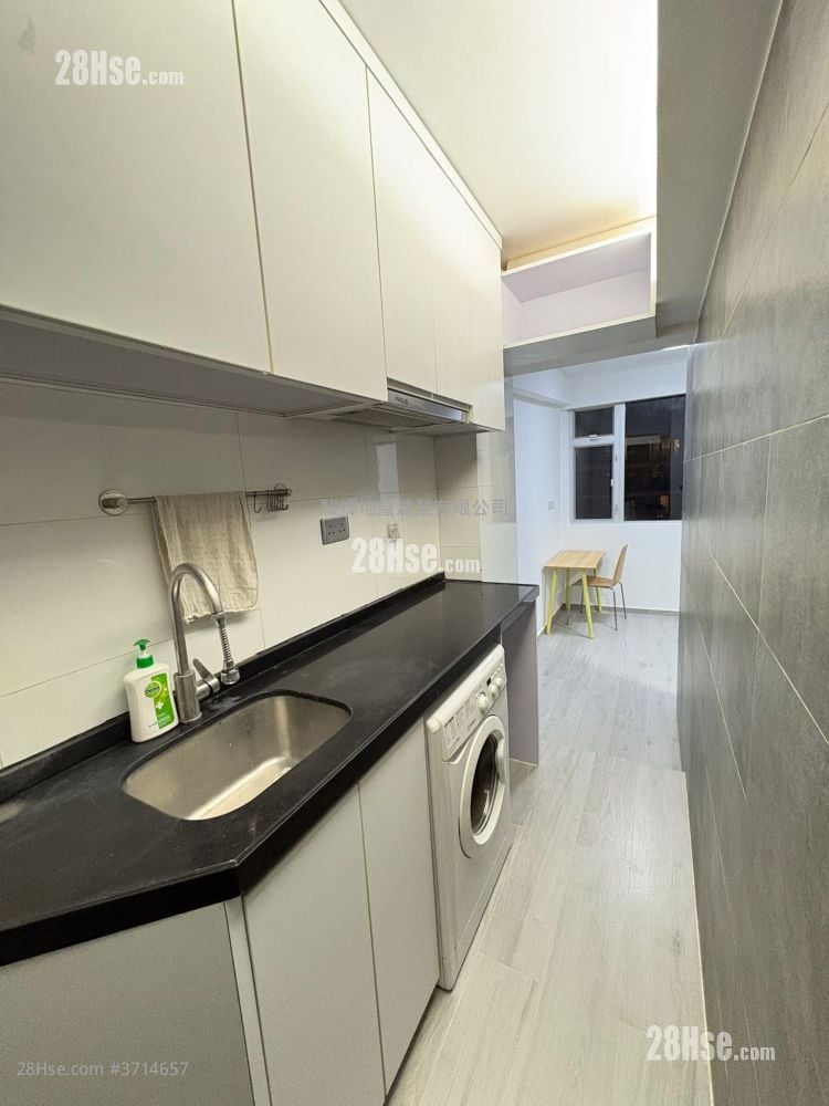 炜亨大厦 租盘 150 平方尺