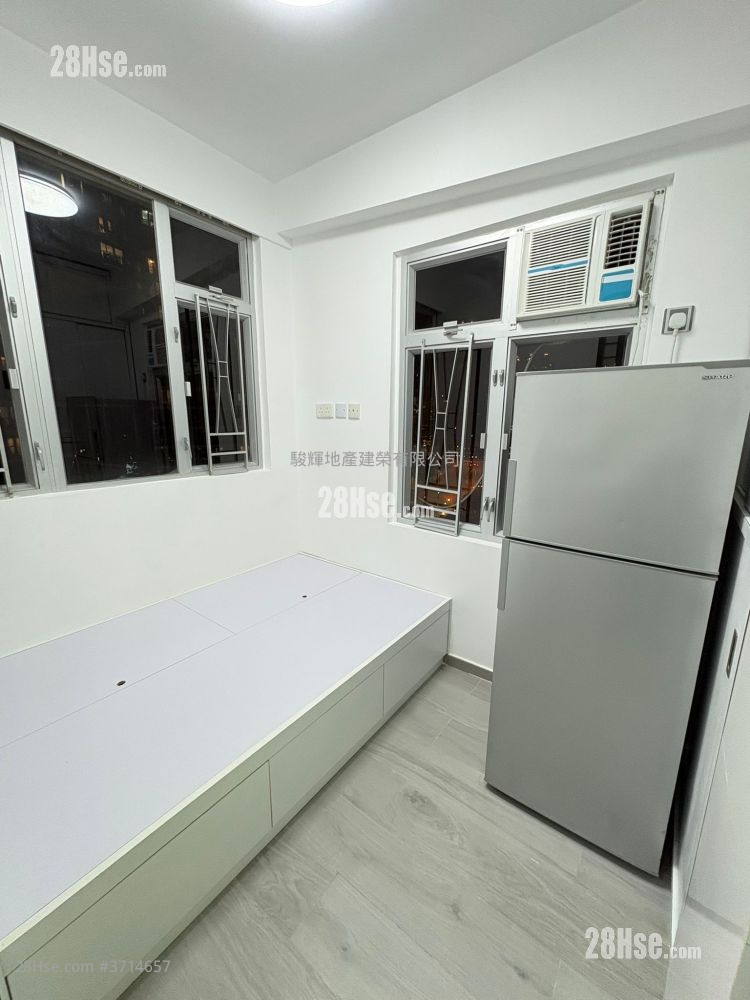 炜亨大厦 租盘 150 平方尺