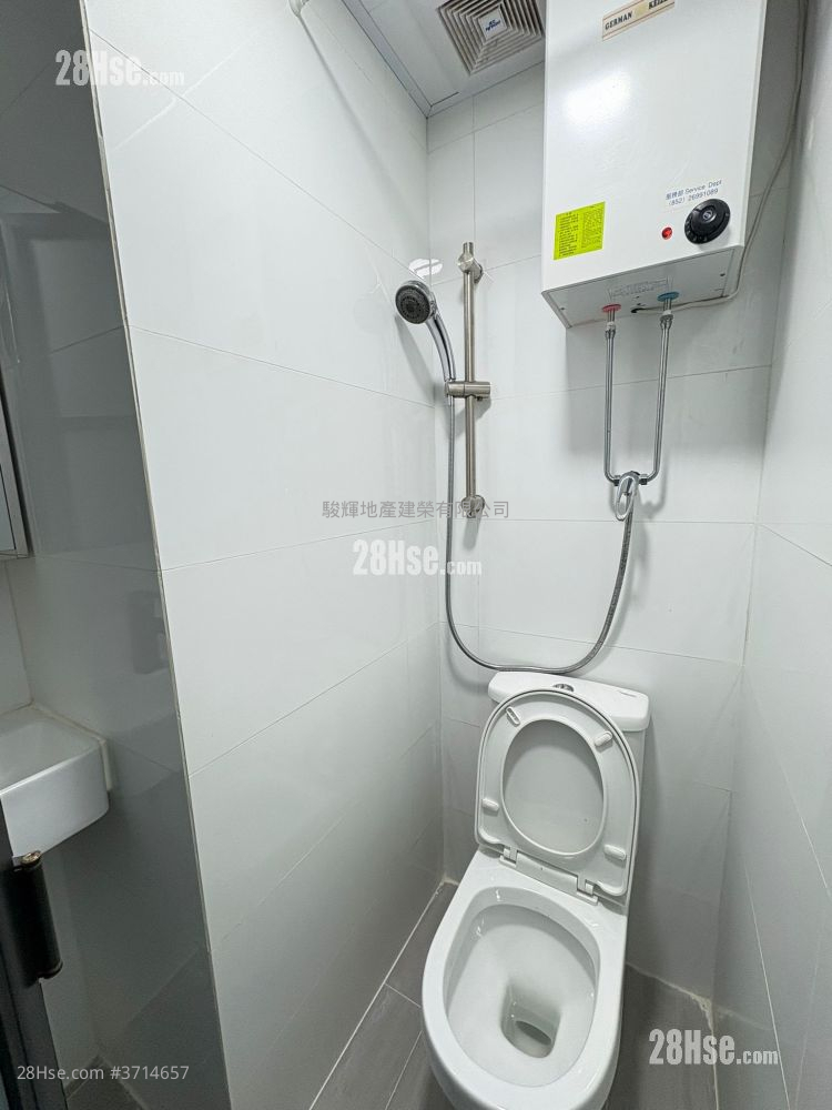 炜亨大厦 租盘 150 平方尺