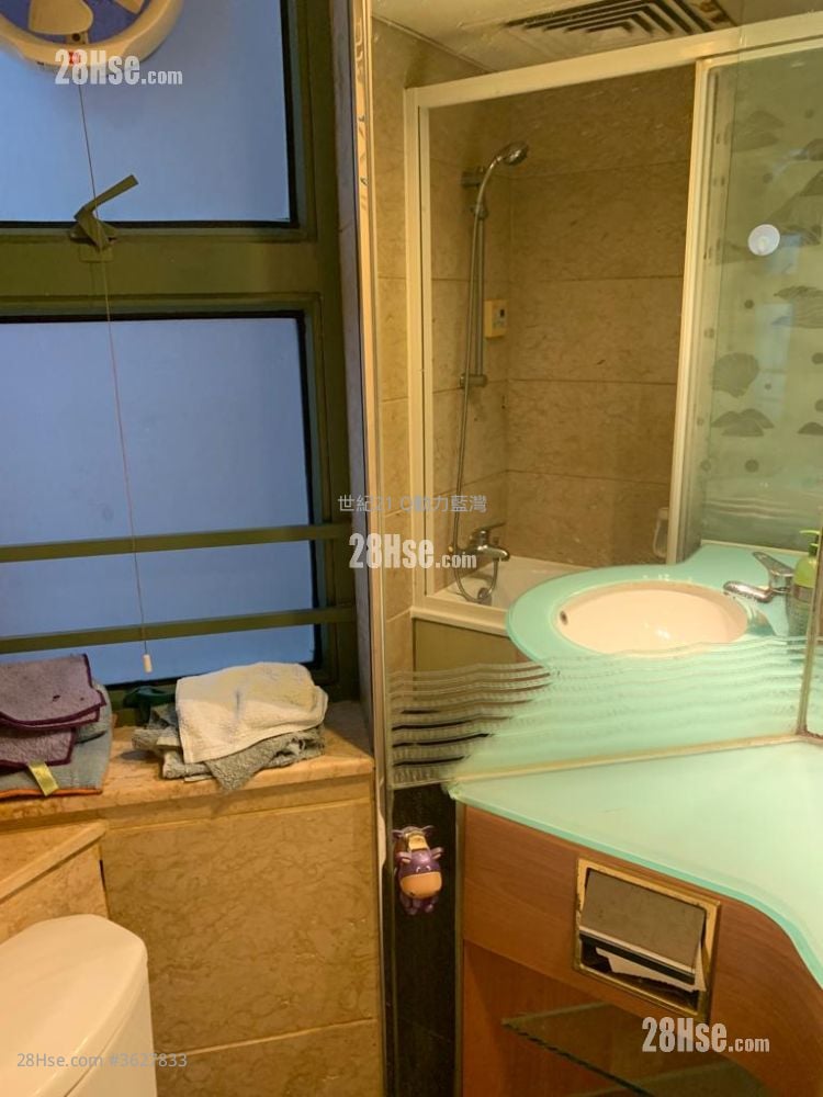 蓝湾半岛 售盘 3 房 , 3 浴室 811 平方尺