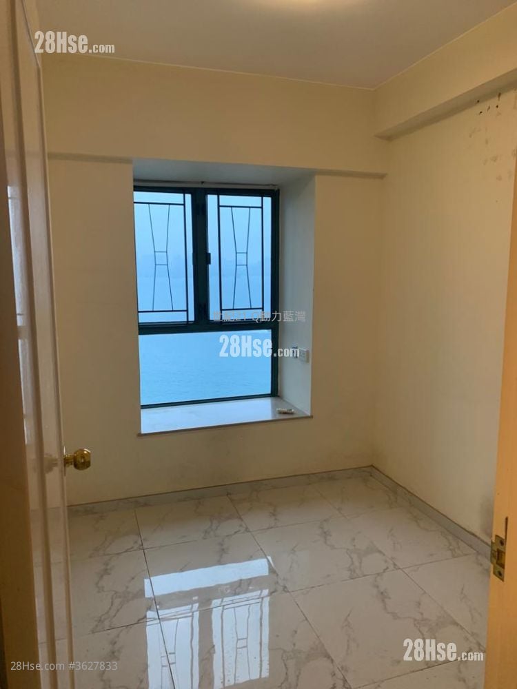 蓝湾半岛 售盘 3 房 , 3 浴室 811 平方尺