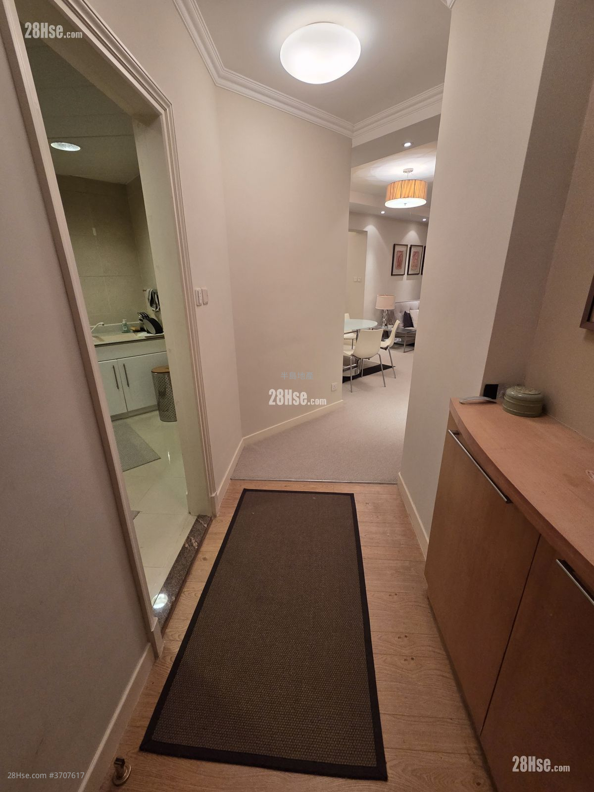 The Victoria Towers Sell 4 Bedrooms , 2 Bathrooms 789 ft²