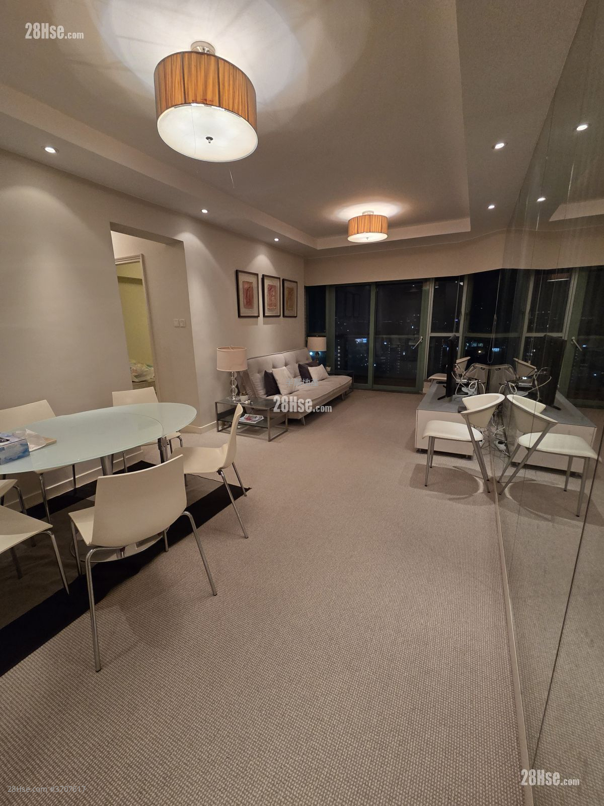 The Victoria Towers Sell 4 Bedrooms , 2 Bathrooms 789 ft²