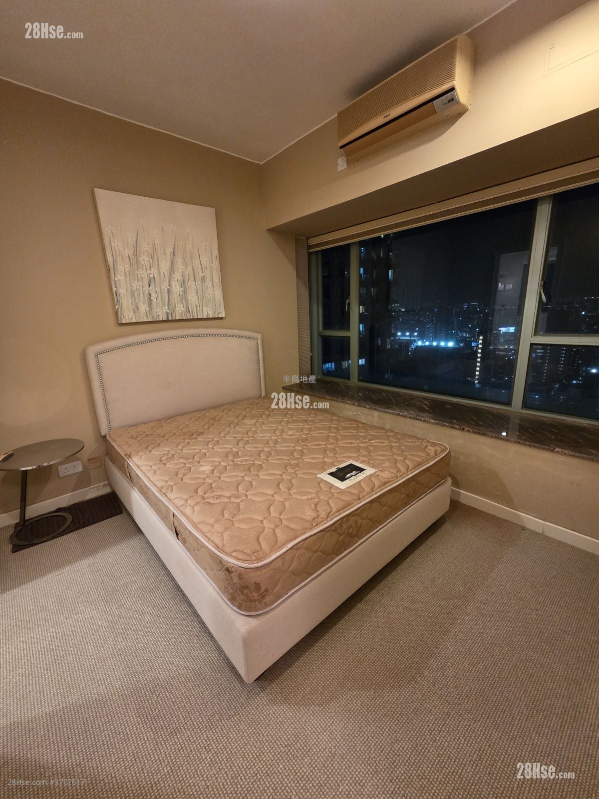 The Victoria Towers Sell 4 Bedrooms , 2 Bathrooms 789 ft²