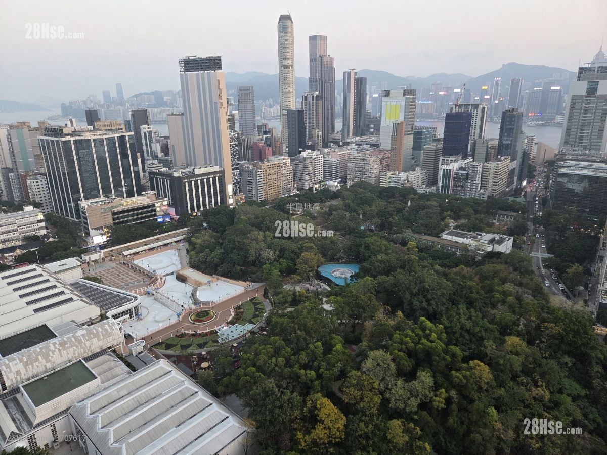 The Victoria Towers Sell 4 Bedrooms , 2 Bathrooms 789 ft²