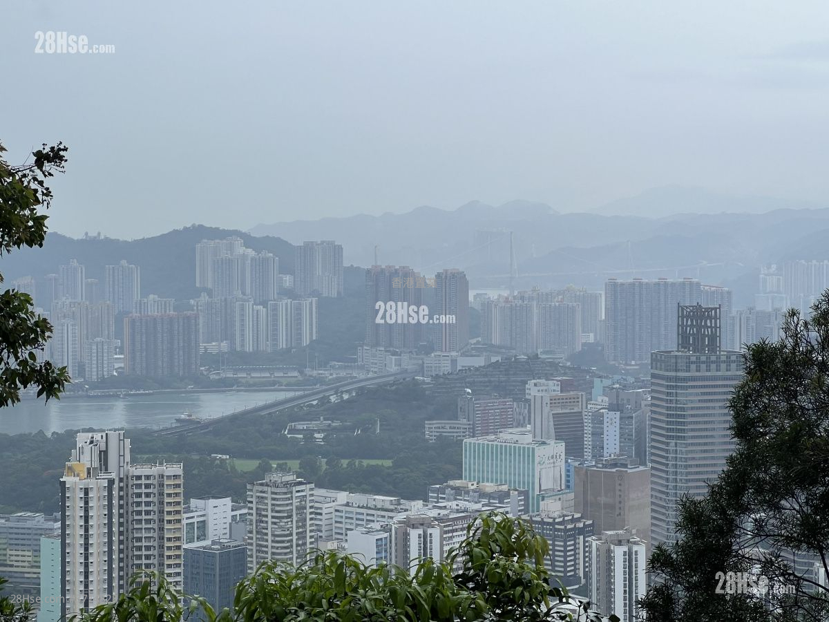 華景山莊 售盤 4 房 , 2 浴室 1,157 平方呎