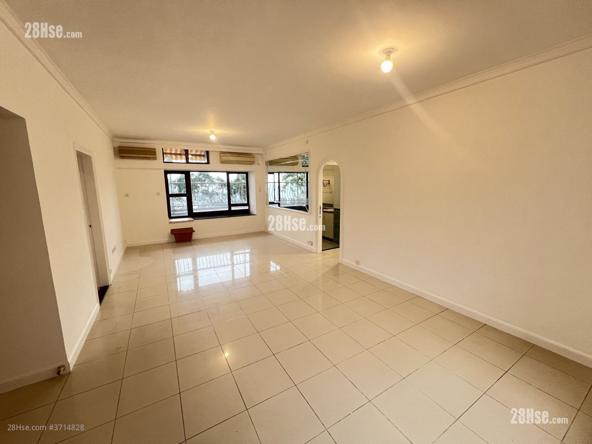 華景山莊 售盤 4 房 , 2 浴室 1,157 平方呎