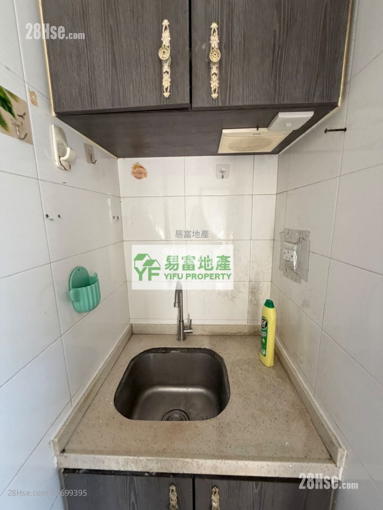 天成大厦 租盘 1 房 , 1 浴室 140 平方尺