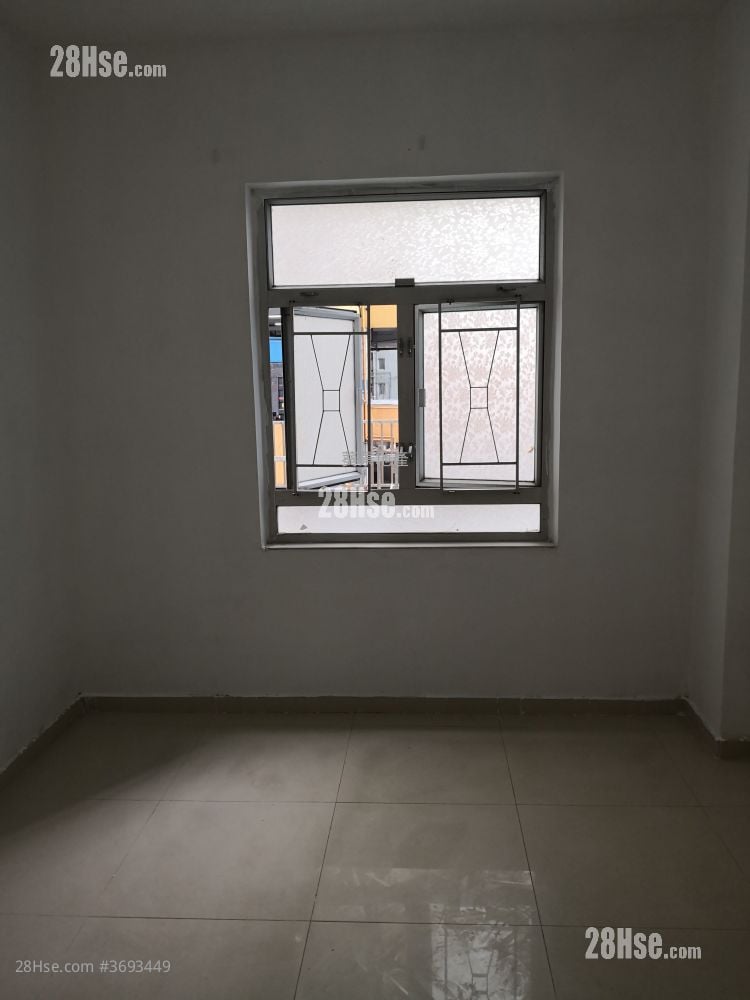 Hutchison Estate Rental Studio , 1 Bathroom 130 ft²