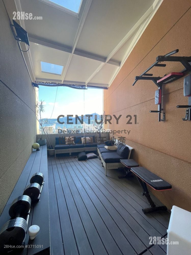 比华利山别墅 售盘 5+ 房 , 3 浴室 2,072 平方尺