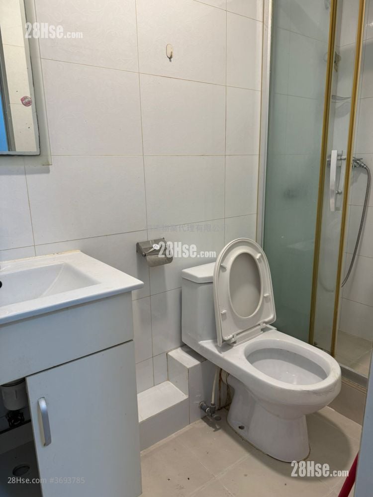 皇冠大厦 售盘 5+ 房 , 5+ 浴室 590 平方尺