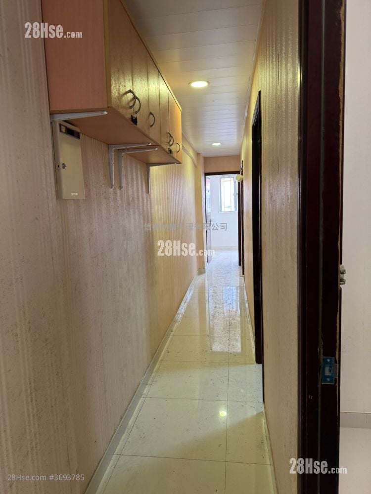 皇冠大厦 售盘 5+ 房 , 5+ 浴室 590 平方尺