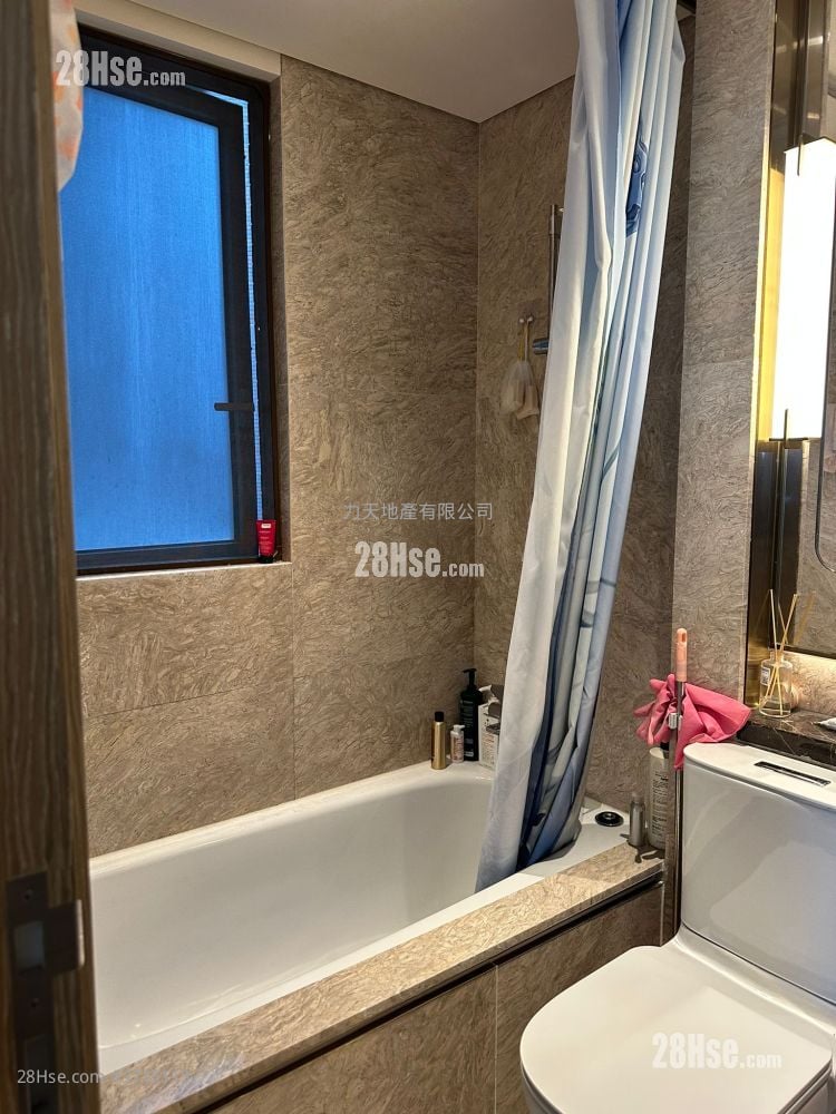 泓碧 售盘 2 房 , 1 浴室 511 平方尺