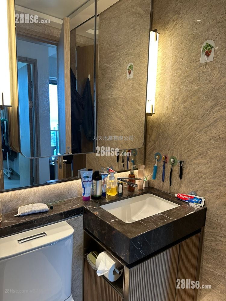 泓碧 售盘 2 房 , 1 浴室 511 平方尺