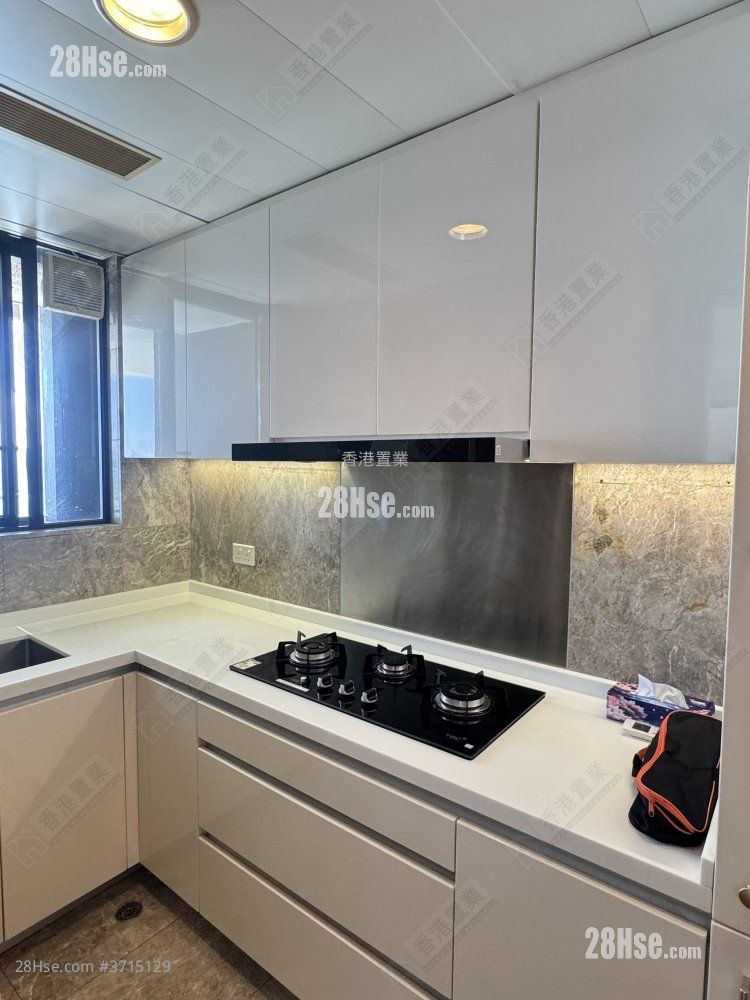 貝沙灣 售盤 2 房 , 2 浴室 734 平方呎